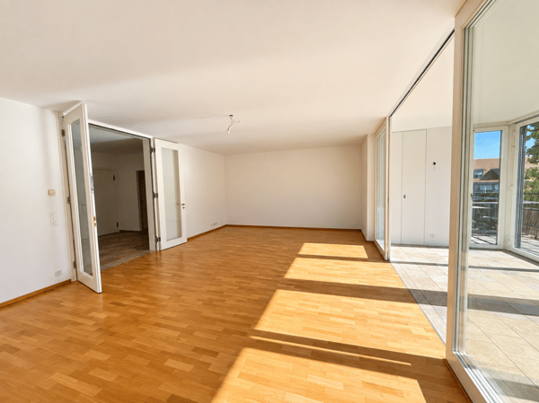Grosszügige 4.5-Zi.-Maisonette-Wohnung mit Hobbyraum 4