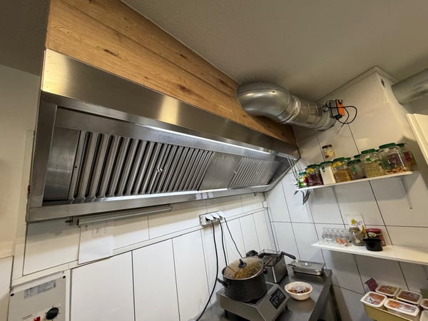 Vielseitiges Gewerbelokal mit Café- und Restaurant-Potenzial in Köniz 14