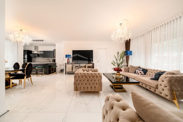 ELEGANTES PENTHOUSE NUR EIN PAAR SCHRITTE VOM ZENTRUM VON LUGANO ENTFERNT 10
