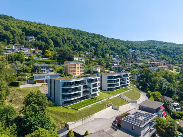 PENTHOUSE MIT ATEMBERAUBENDEM SEEBLICK IN MONTAGNOLA 1