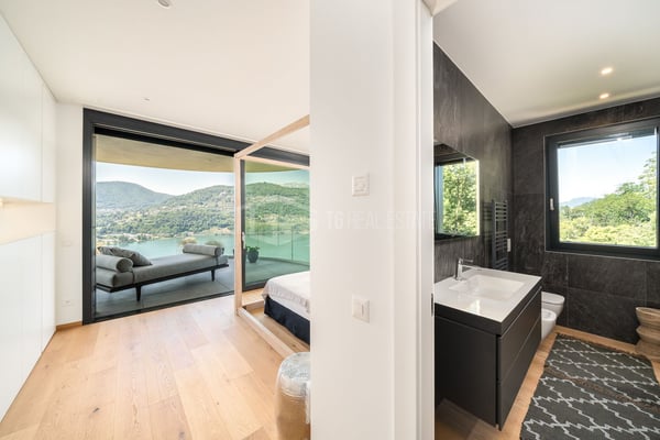 PENTHOUSE MIT ATEMBERAUBENDEM SEEBLICK IN MONTAGNOLA 9