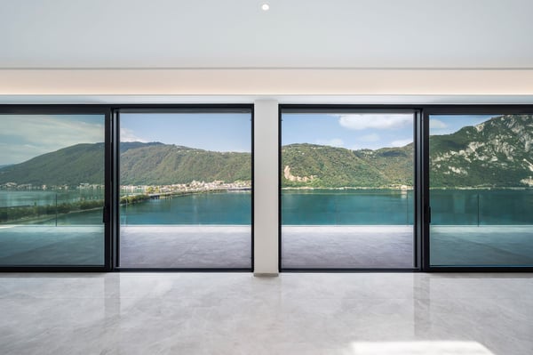 PRESTIGETRÄCHTIGES DESIGNER-PENTHOUSE MIT TERRASSE MIT SEEBLICK 3