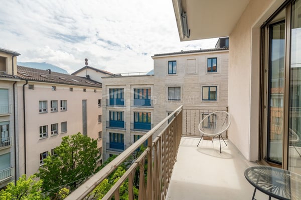 ELEGANTES, MÖBLIERTES 3,5-ZIMMER-ZIMMER IM ZENTRUM VON LUGANO 5