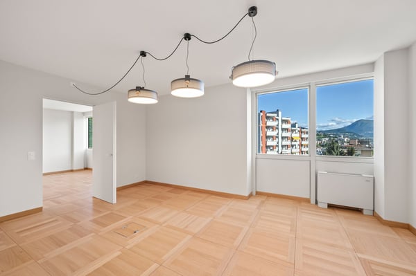 BÜRO IM PARADIES 3
