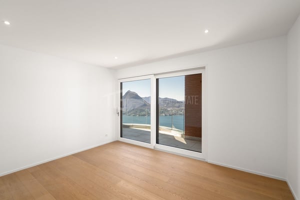 WUNDERSCHÖNE VILLA MIT GARTEN UND SEEBLICK 9