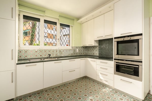 5,5-ZIMMER-HAUS MIT GARTEN, SCHWIMMBAD UND NEBENGEBÄUDE 10
