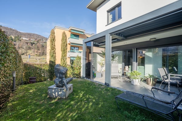 5-ZIMMER-HAUS MIT GARTEN. 16