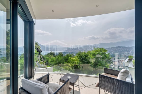 Zeitgenössische Eleganz mit Seeblick 15