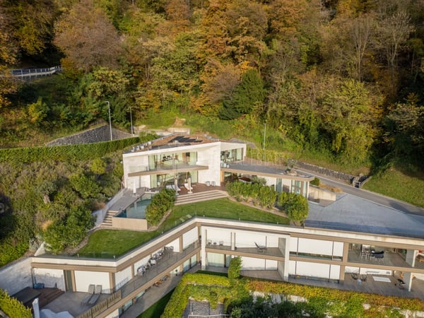 EXKLUSIVE VILLA MIT PANORAMABLICK AUF DEN LUGANOSEE 5