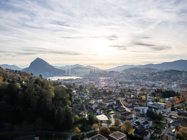 EXKLUSIVE VILLA MIT PANORAMABLICK AUF DEN LUGANOSEE 6