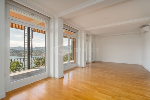 ELEGANTE 5,5-ZIMMER-WOHNUNG MIT SPEKTAKULÄRER SEESICHT 7