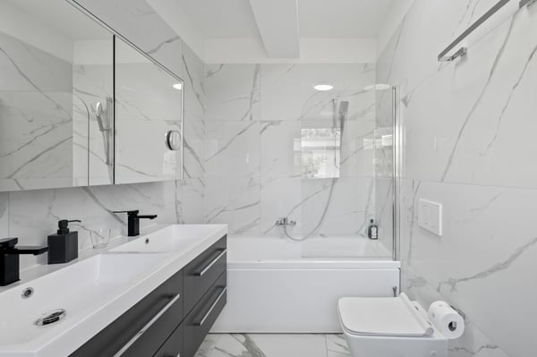 MODERNO APPARTAMENTO AMMOBILIATO CON VISTA LAGO 5