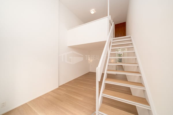 DUPLEX CON GIARDINO IN CENTOR LUGANO 11
