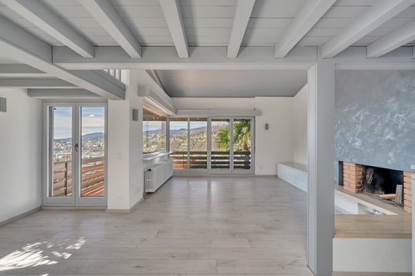EXKLUSIVE 5,5-ZIMMER-VILLA MIT SEEBLICK UND POOL 11