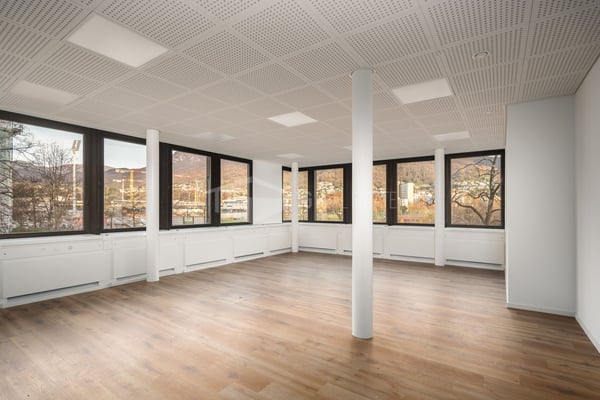 MODERNES 2-ZIMMER-BÜRO IN MOLINO NUOVO 6