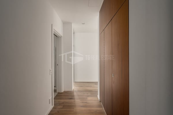 MODERNES 2-ZIMMER-BÜRO IN MOLINO NUOVO 2
