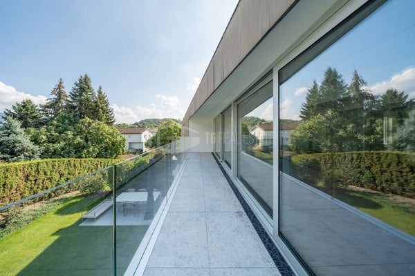 NEUE WOHNUNG IN RUHIGER UMGEBUNG 11