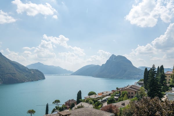 APPARTAMENTO AMMOBILIATO CON VISTA LAGO 12