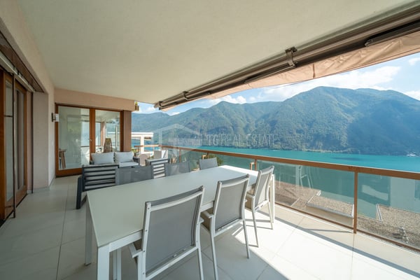 APPARTAMENTO AMMOBILIATO CON VISTA LAGO 7