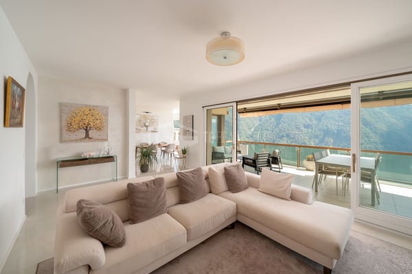 APPARTAMENTO AMMOBILIATO CON VISTA LAGO 3