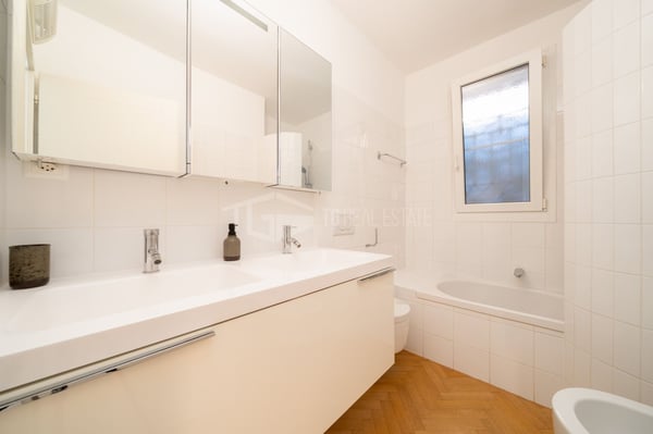 ACCOGLIENTE CASA CON GIARDINO E VISTA LAGO 16