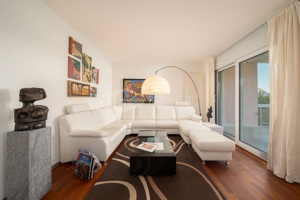 DUPLEX MIT GARTEN UND PANORAMABLICK AUF DEN SEE 8