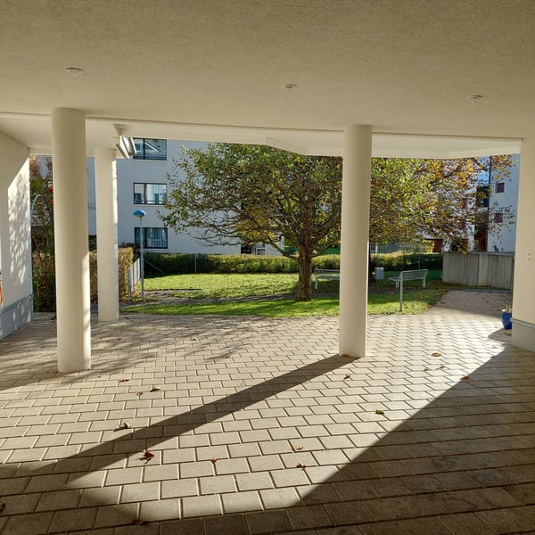 Grosszügige 5.5-Zimmer-Dachwohnung im Eigentumsstandard – inkl. Klimaanlage & 2 Tiefgaragenplätzen 2