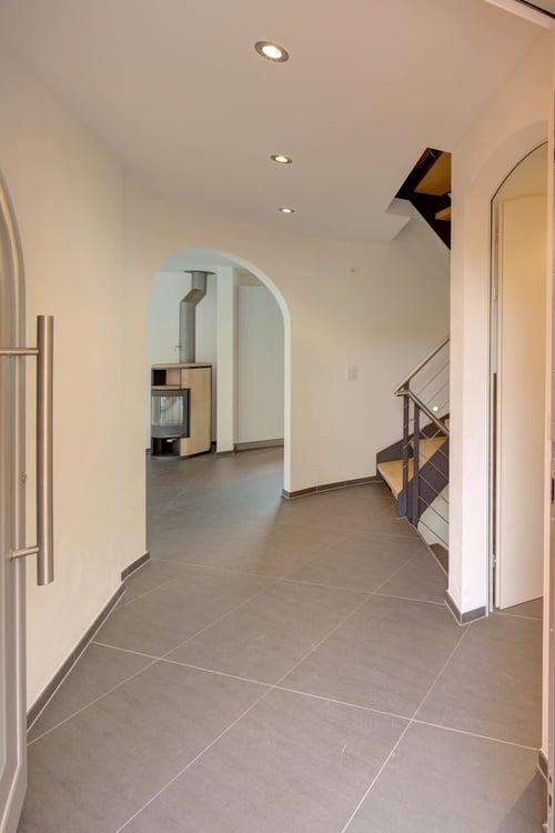 1 ½ Zimmer-Einfamilienhaus mit viel Platz 9