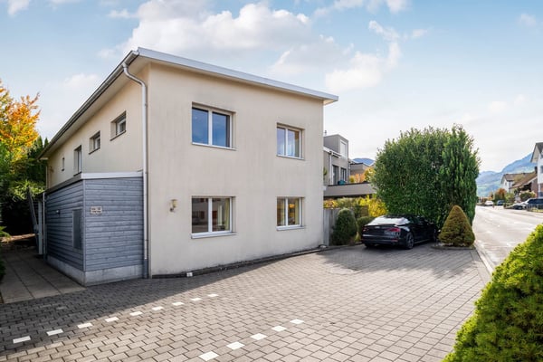 Freistehendes, grosses Einfamilienhaus mit vielen Möglichkeiten 14