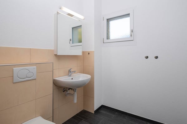 Freistehendes, grosses Einfamilienhaus mit vielen Möglichkeiten 30