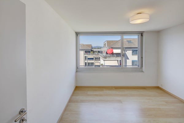 Ruhiges Wohnen, Nähe Zentrum und Hafen – mit Panoramablick 8