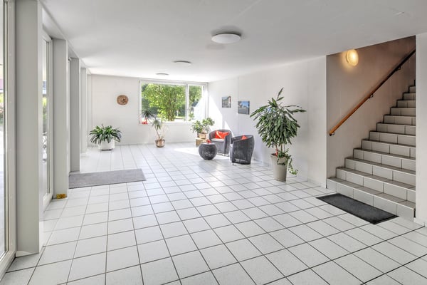 Ruhiges Wohnen, Nähe Zentrum und Hafen – mit Panoramablick 14