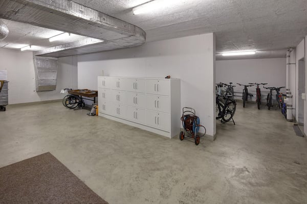 Ruhiges Wohnen, Nähe Zentrum und Hafen – mit Panoramablick 15