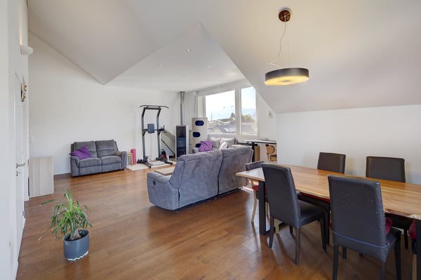 Charmante 4.5 Zimmer-Dachwohnung 5