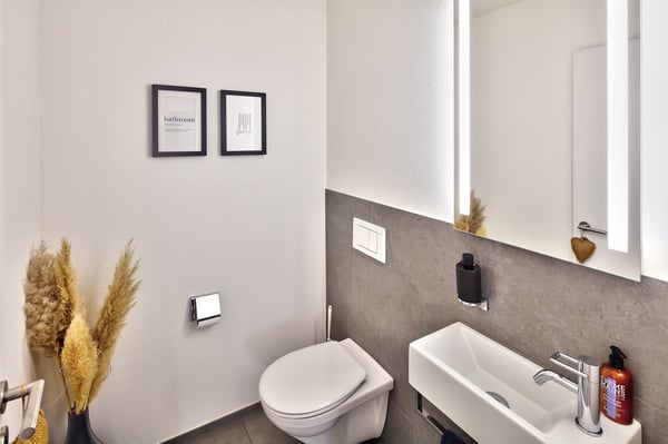 Grosse, exklusive 5.5 Zimmer-Gartenwohnung mit viel Umschwung 18