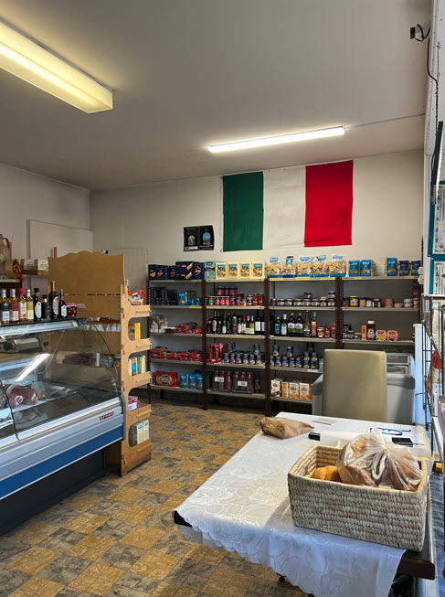 Charmantes 2.5-Zimmer-Ladenlokal an der Bäumlihofstrasse 4