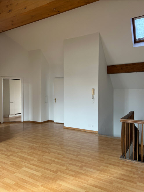 Gemütliche 1.5 Zimmer-Altbau-Dachwohnung 7