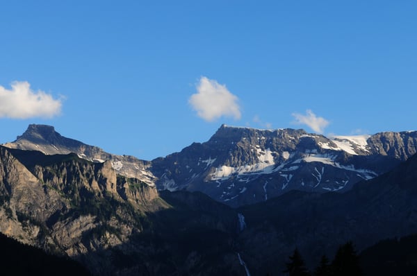 Charmante 3-Zimmer-FERIEN-Wohnung mit Alpenpanorama in Adelboden 1