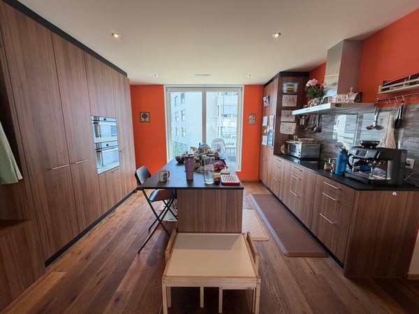 Moderne 1.5-Zimmerwohnung an zentraler Lage in Thun 1