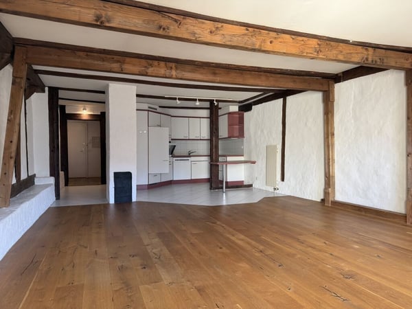 Charmante 2-Zimmer-Wohnung in der Thuner Altstadt – ab Dezember 2026 1
