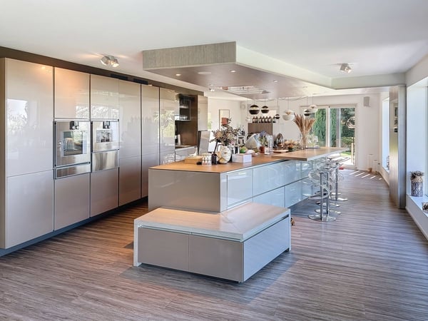 Élégance contemporaine avec vue panoramique sur le Léman 3