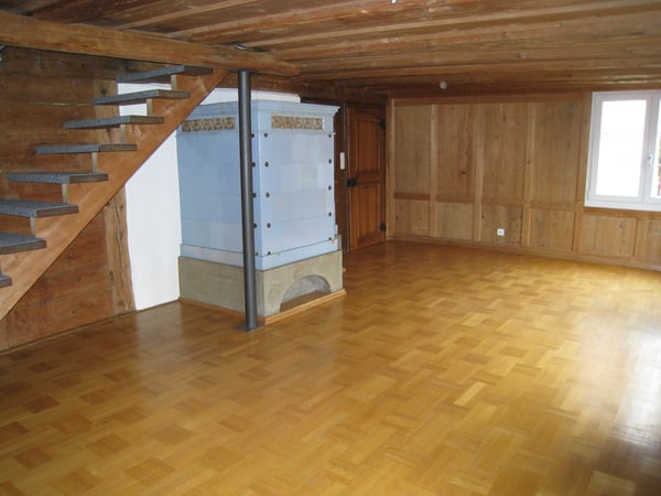 4.5-Zi. Eckhaus mit 272 m² Atelier/Büro in Eschlikon 7