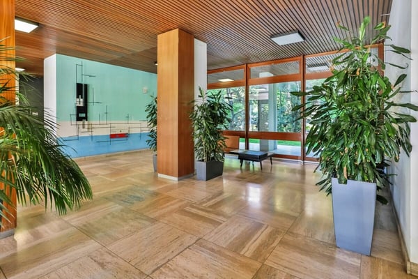 Appartement d'exception en angle avec vue panoramique sur le lac et le Mont-Blanc 14