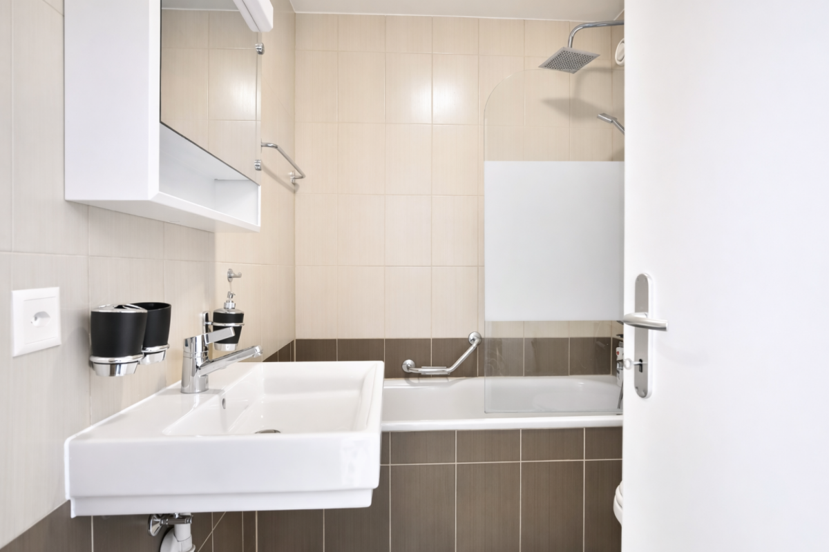 Appartement traversant dans un immeuble récent à Châtelaine - Proche des transports et commodités