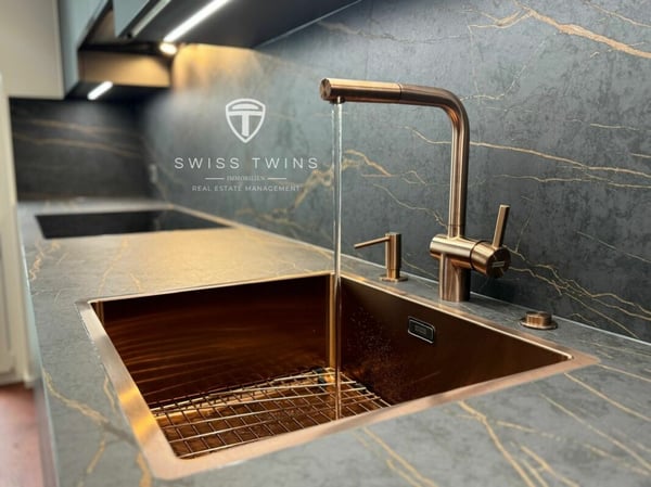 Urbaner Luxus trifft Ruhe - Stilvolle 1.5-Zimmer-Wohnung mit CarLift 18