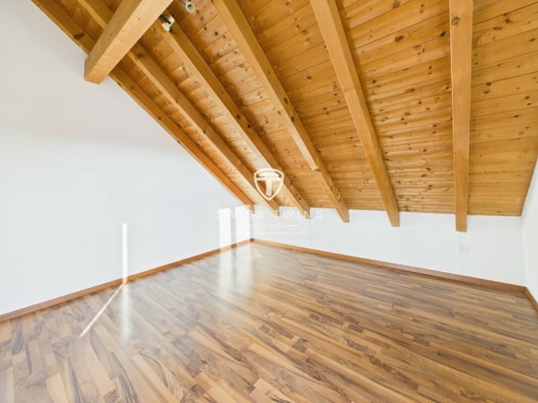 Charmante 4.5-Zimmer-Maisonettewohnung in ruhiger, grüner Umgebung 10