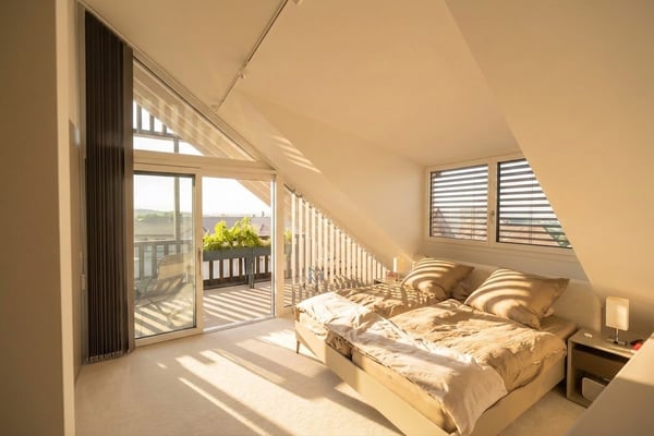 Exklusive 4.5-Zimmer-Dachwohnung: Luxuriöses Penthouse-Feeling über dem Nebelmeer 5