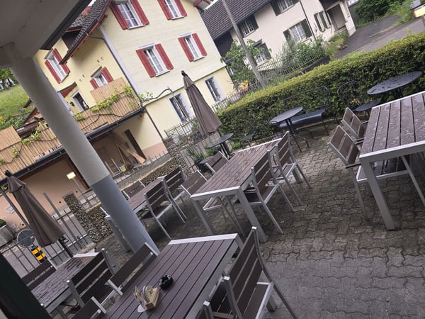 Restaurant in Pfungen 8