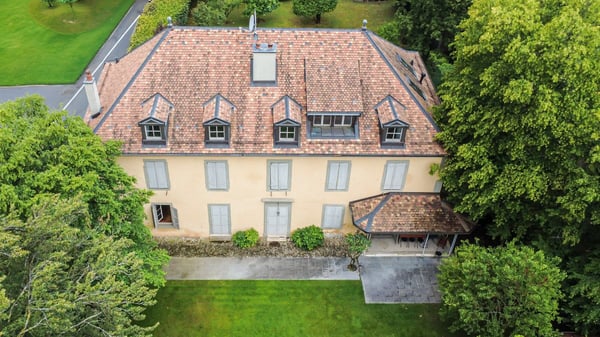 Domaine Mercier, une maison de maître du XVIIIe dans son parc de 4'000m2 1