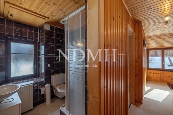 Chalet de caractère avec vue panoramique 11